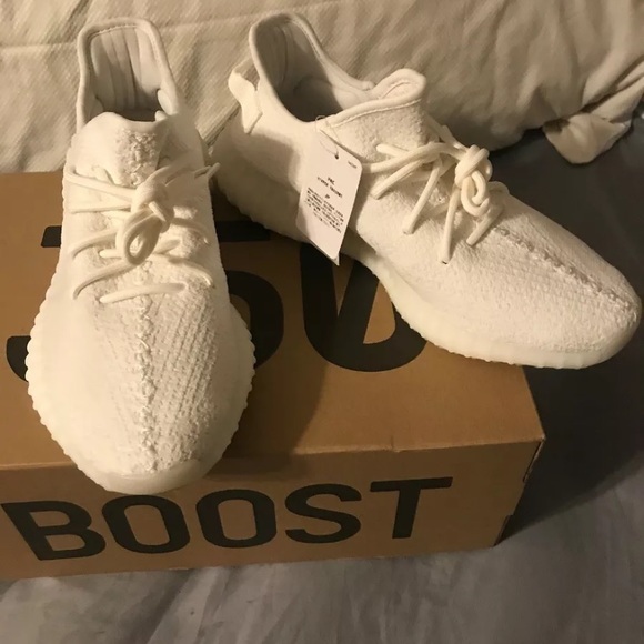 Yeezy boost V2 tripple white - Picture 1 of 6
